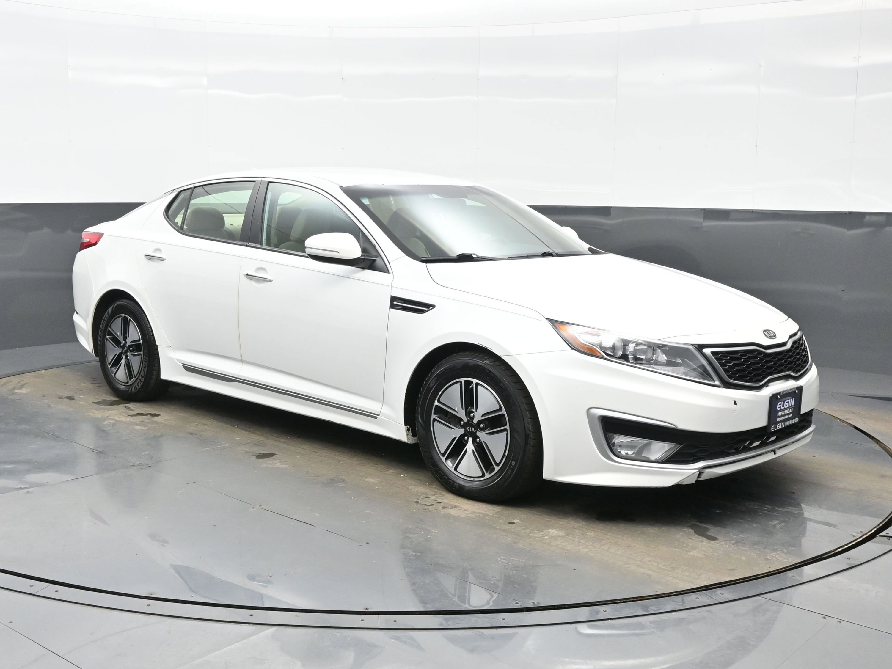 Used 2012 Kia Optima Hybrid w/ Hybrid Convenience Pkg image 8
