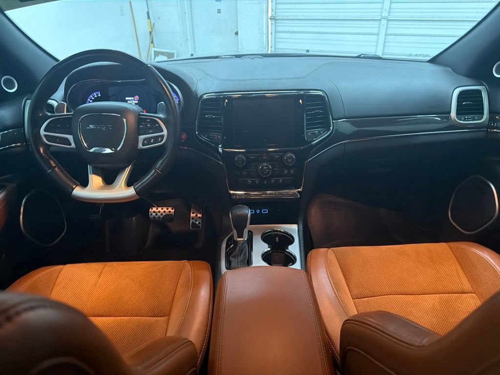 Used 2020 Jeep Grand Cherokee SRT AWD/4WD image 23