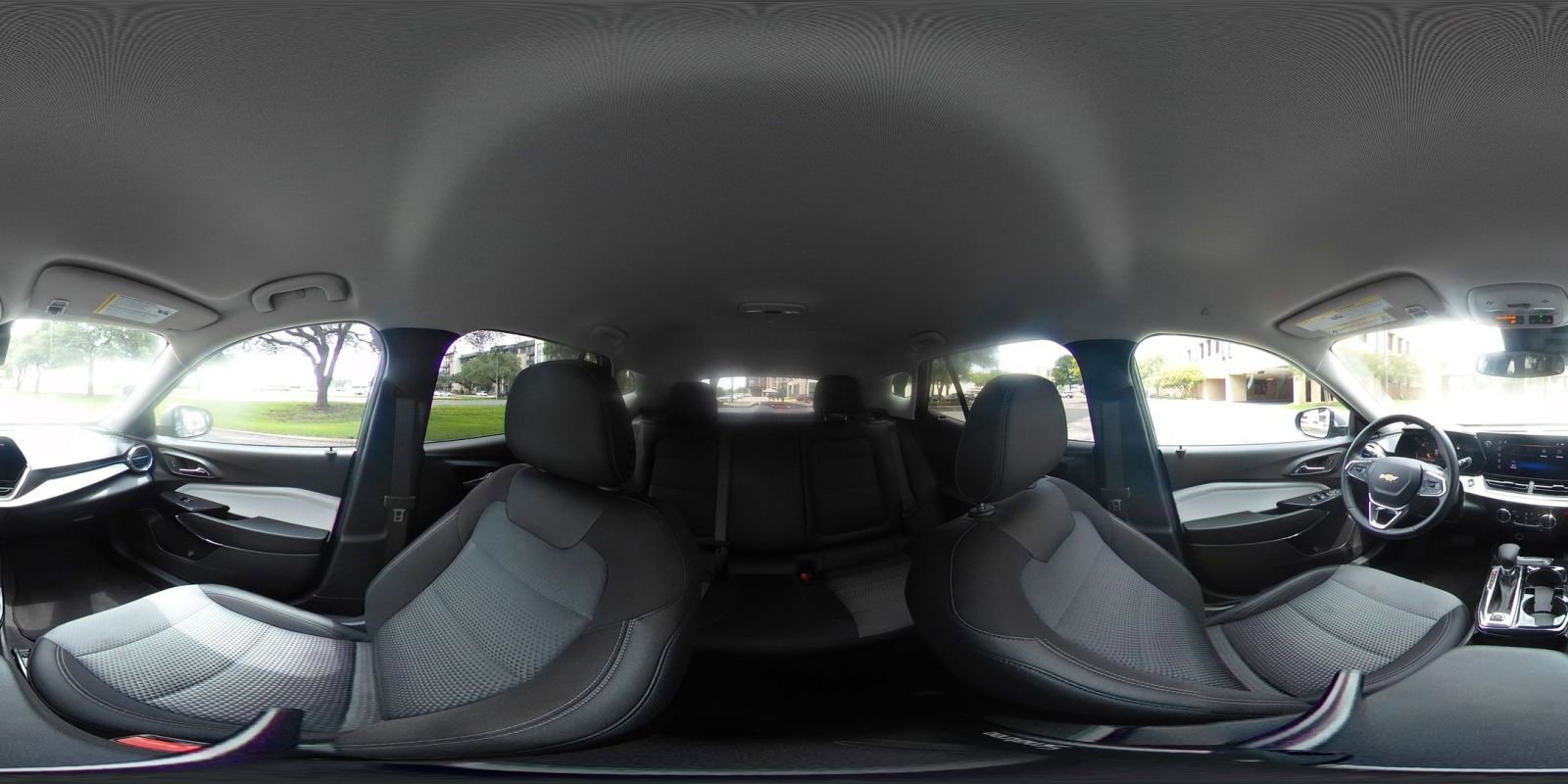 Used 2025 Chevrolet Trax LT w/ LT Convenience Package FWD image 37