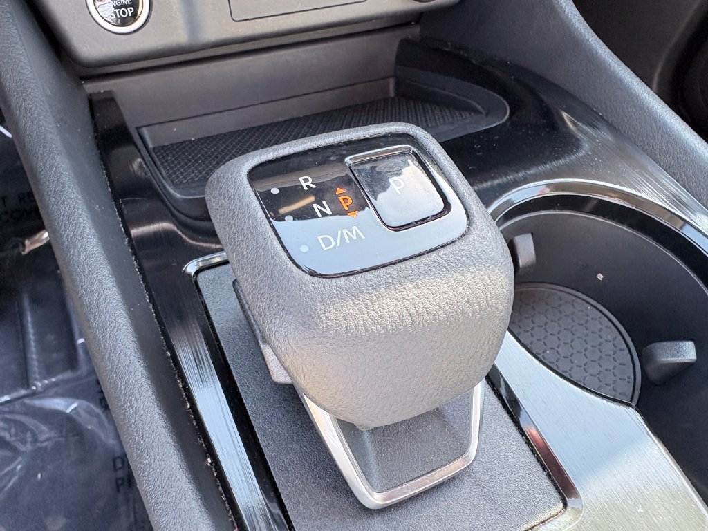 Used 2023 Nissan Rogue SV FWD image 20