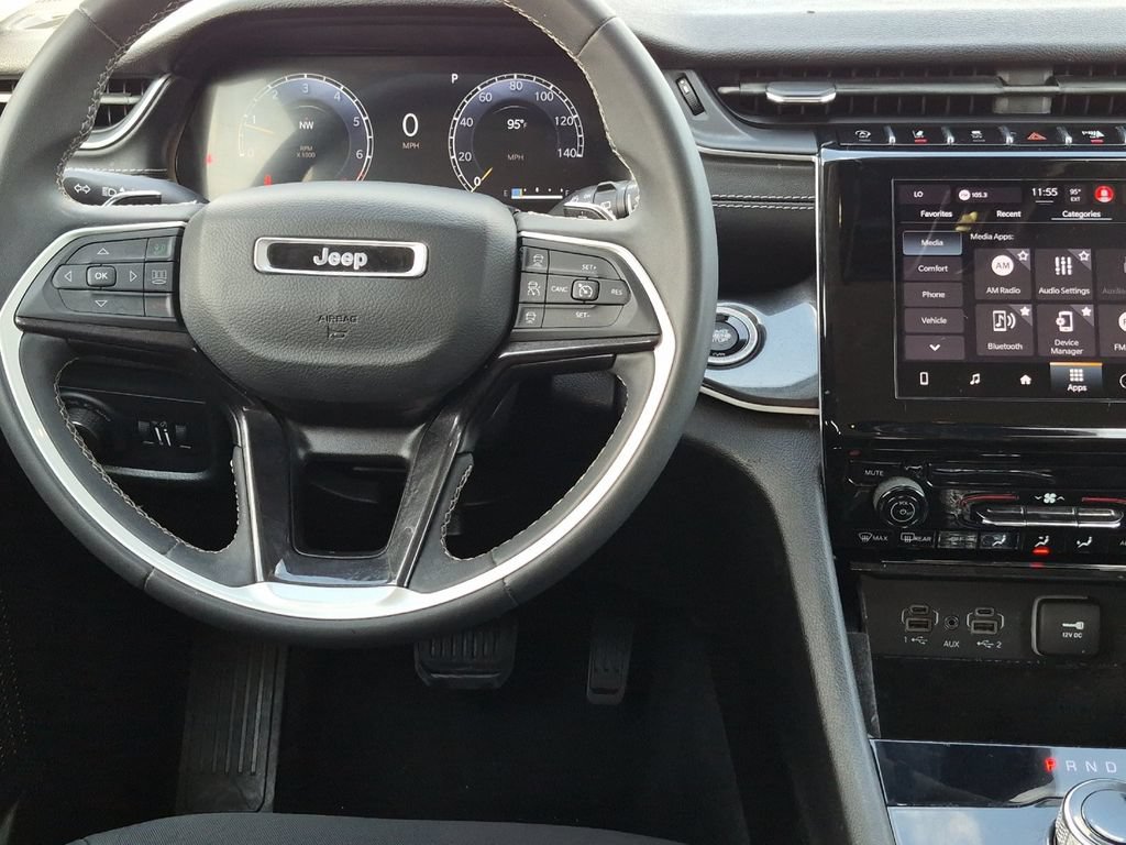 Used 2023 Jeep Grand Cherokee L Laredo AWD/4WD image 14