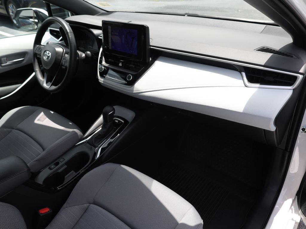 Used 2024 Toyota Corolla SE FWD image 16