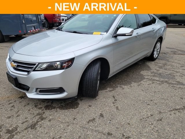 Used 2017 Chevrolet Impala LT w/ Convenience Package FWD image 7