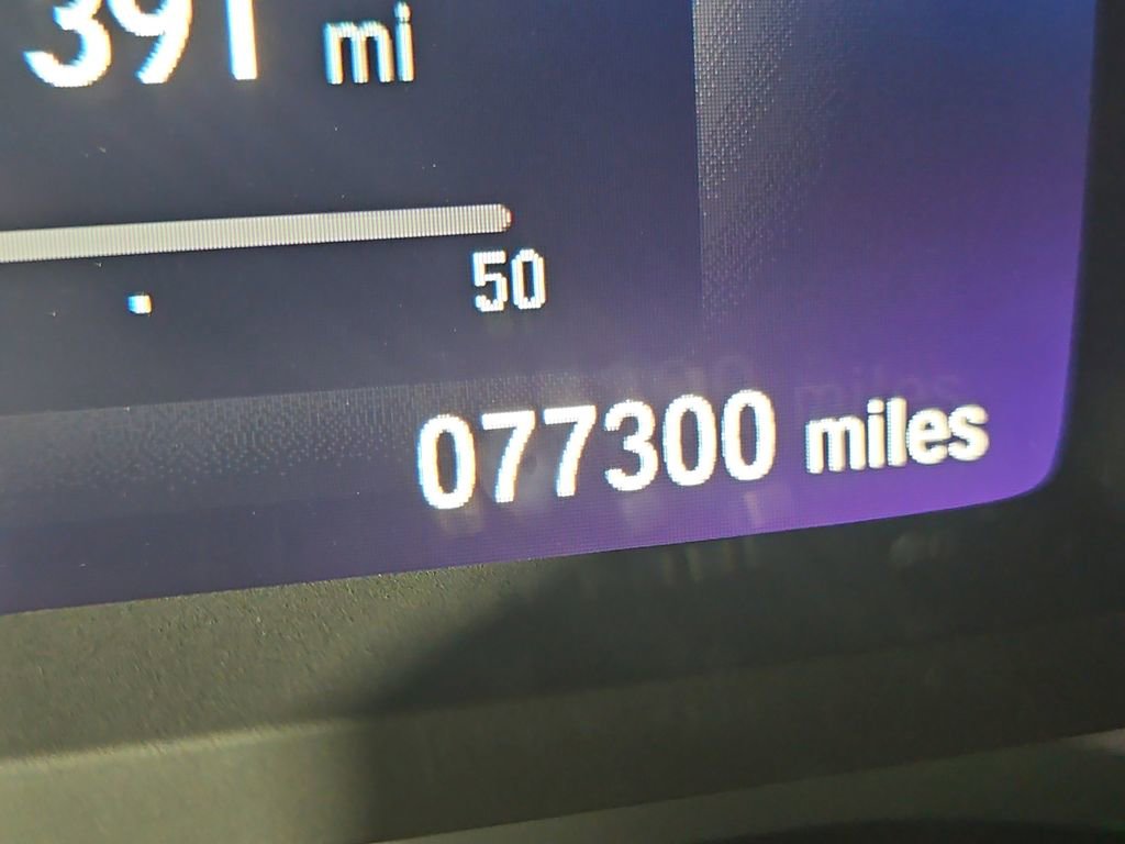 Used 2019 Honda Pilot Touring image 16