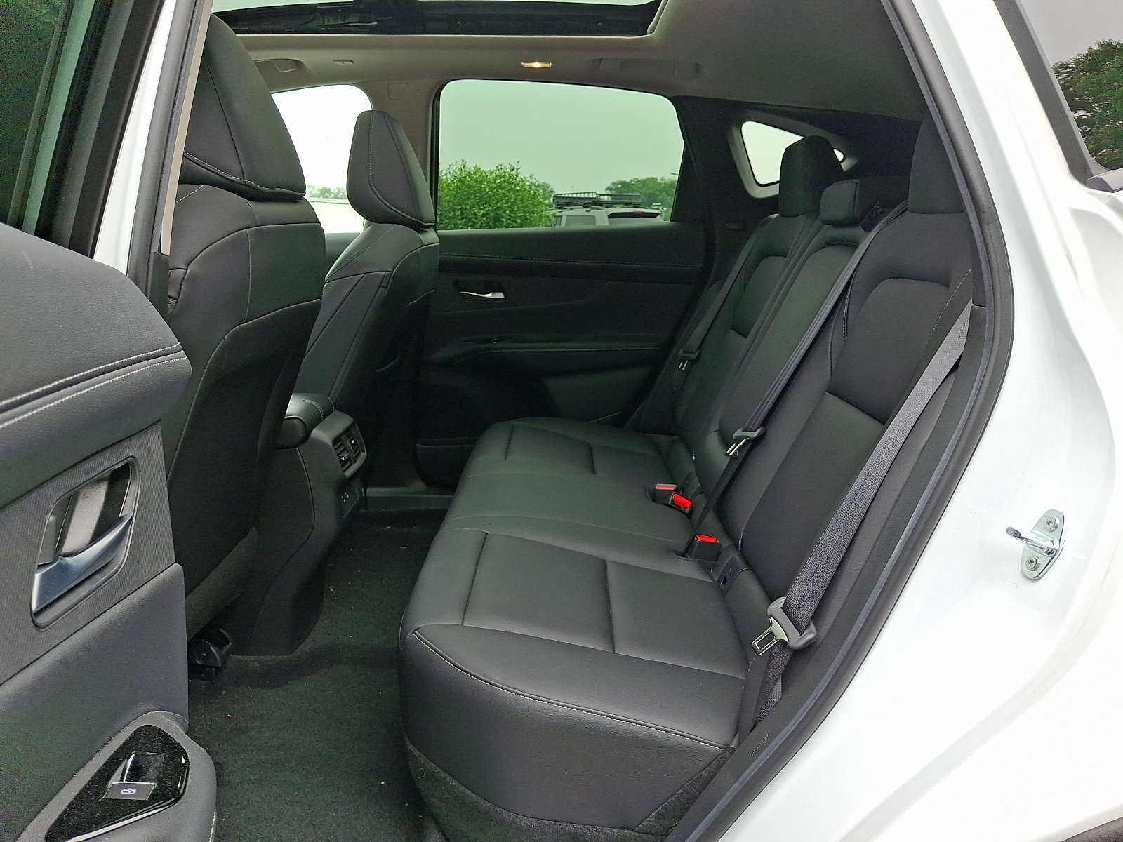 Used 2025 Nissan Murano SL w/ Cargo Package AWD/4WD image 10