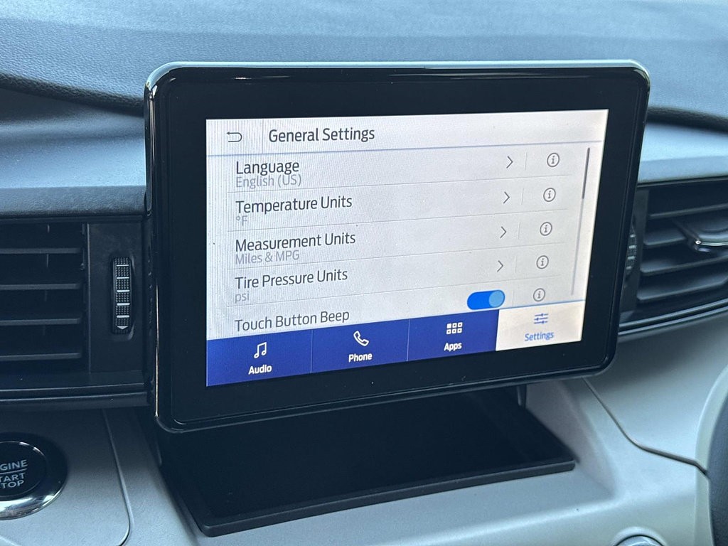 Certified 2023 Ford Explorer XLT RWD image 15
