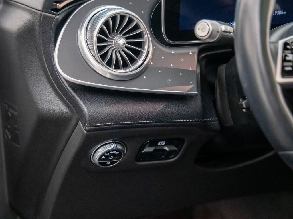 Used 2023 Mercedes-Benz EQS 450+ 4MATIC SUV image 21