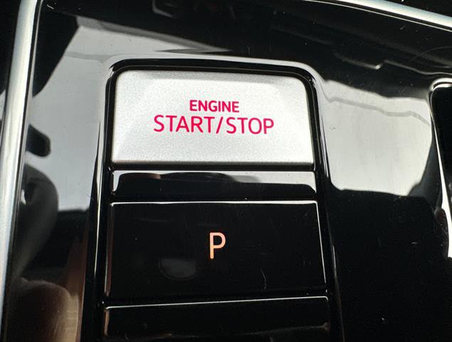 Used 2024 Volkswagen GTI SE image 27