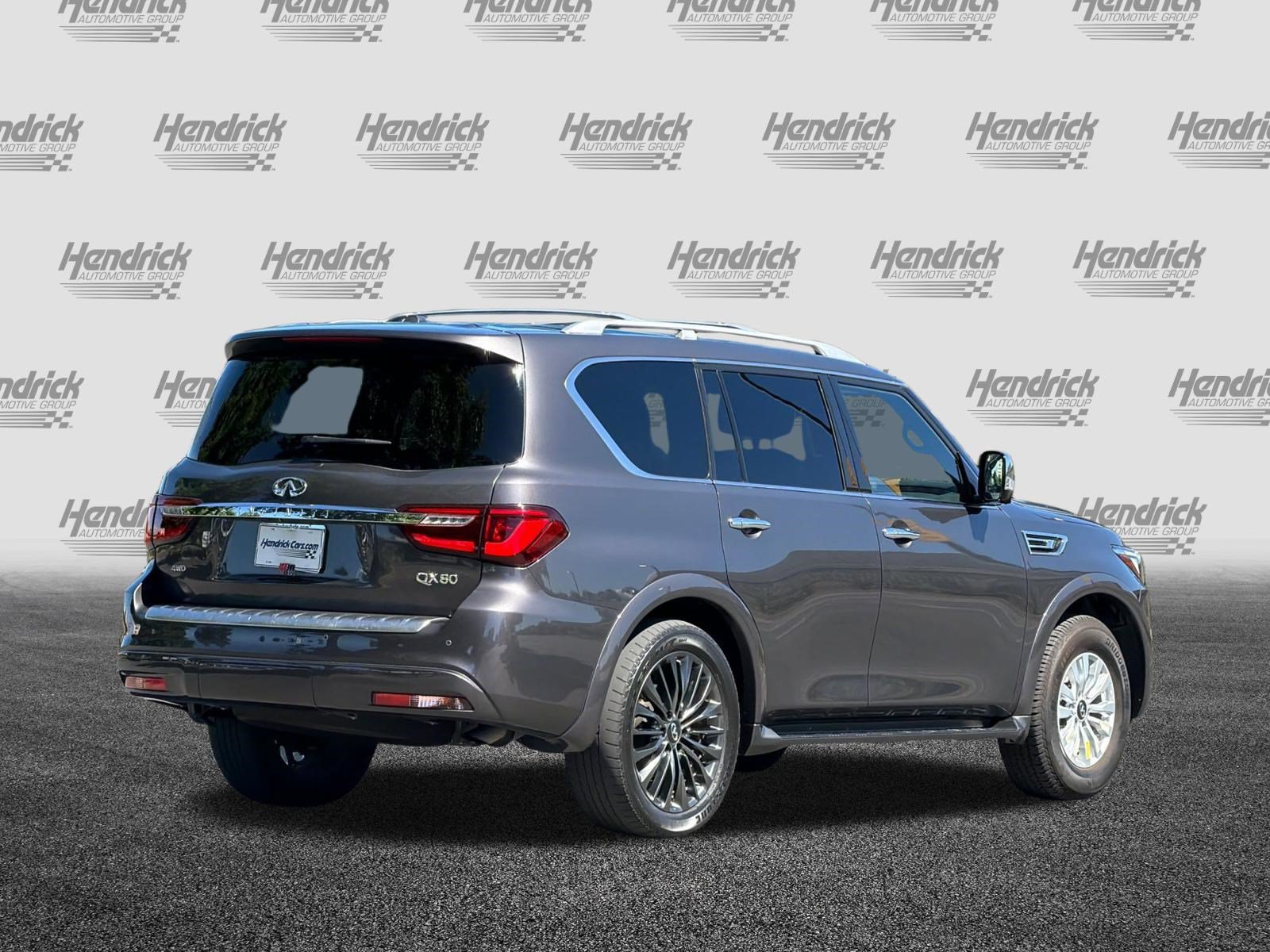 Used 2022 INFINITI QX80 Sensory w/ Cargo Package AWD/4WD image 5