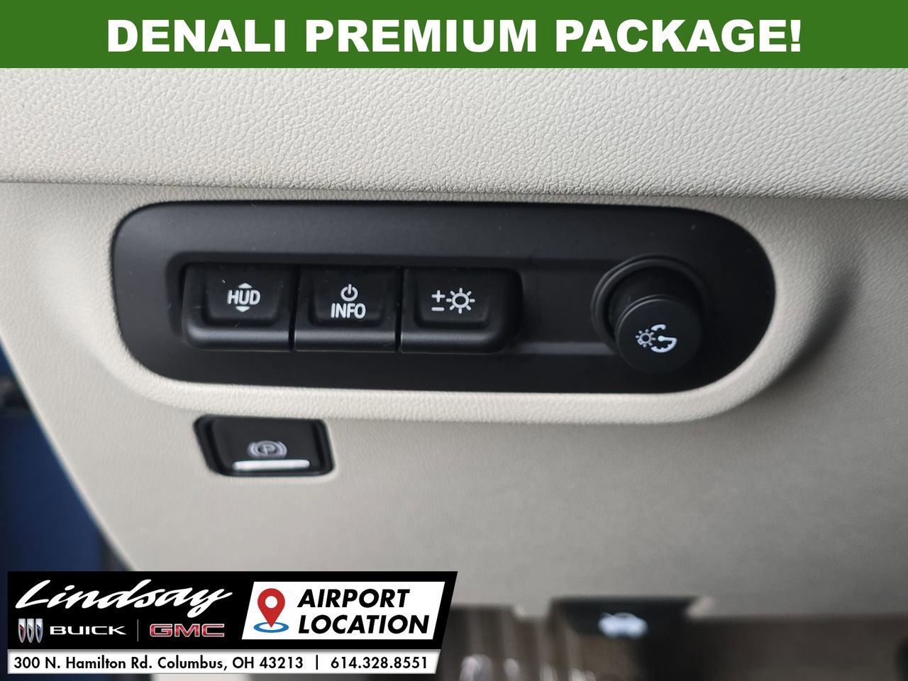 Used 2024 GMC Terrain Denali w/ Denali Premium Package image 19