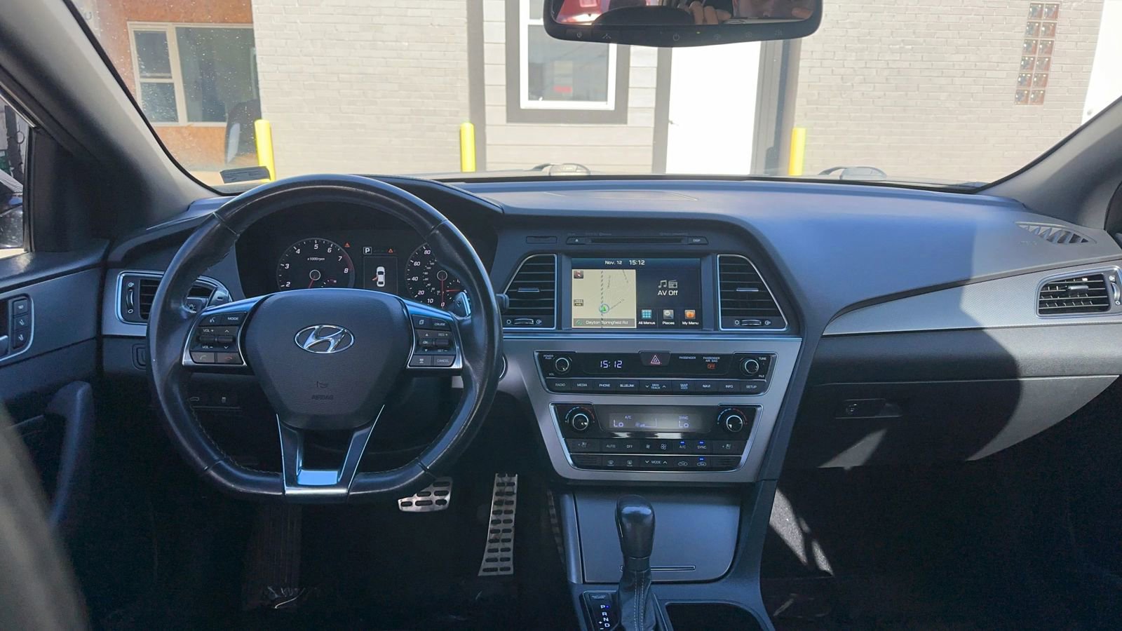 Used 2017 Hyundai Sonata Limited 2.0T image 9