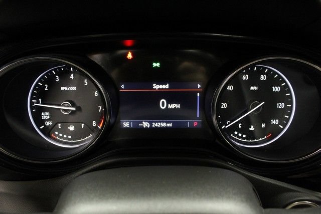 Used 2023 Buick Encore GX Essence w/ Experience Buick Package FWD image 27