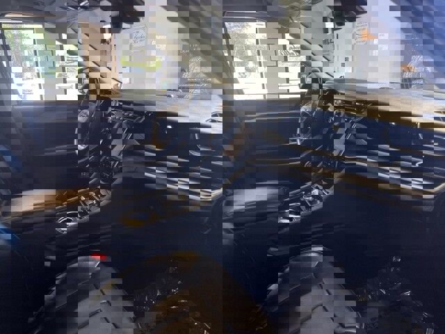 Used 2023 Jeep Grand Cherokee 4WD 4xe w/ Luxury Tech Group II image 10