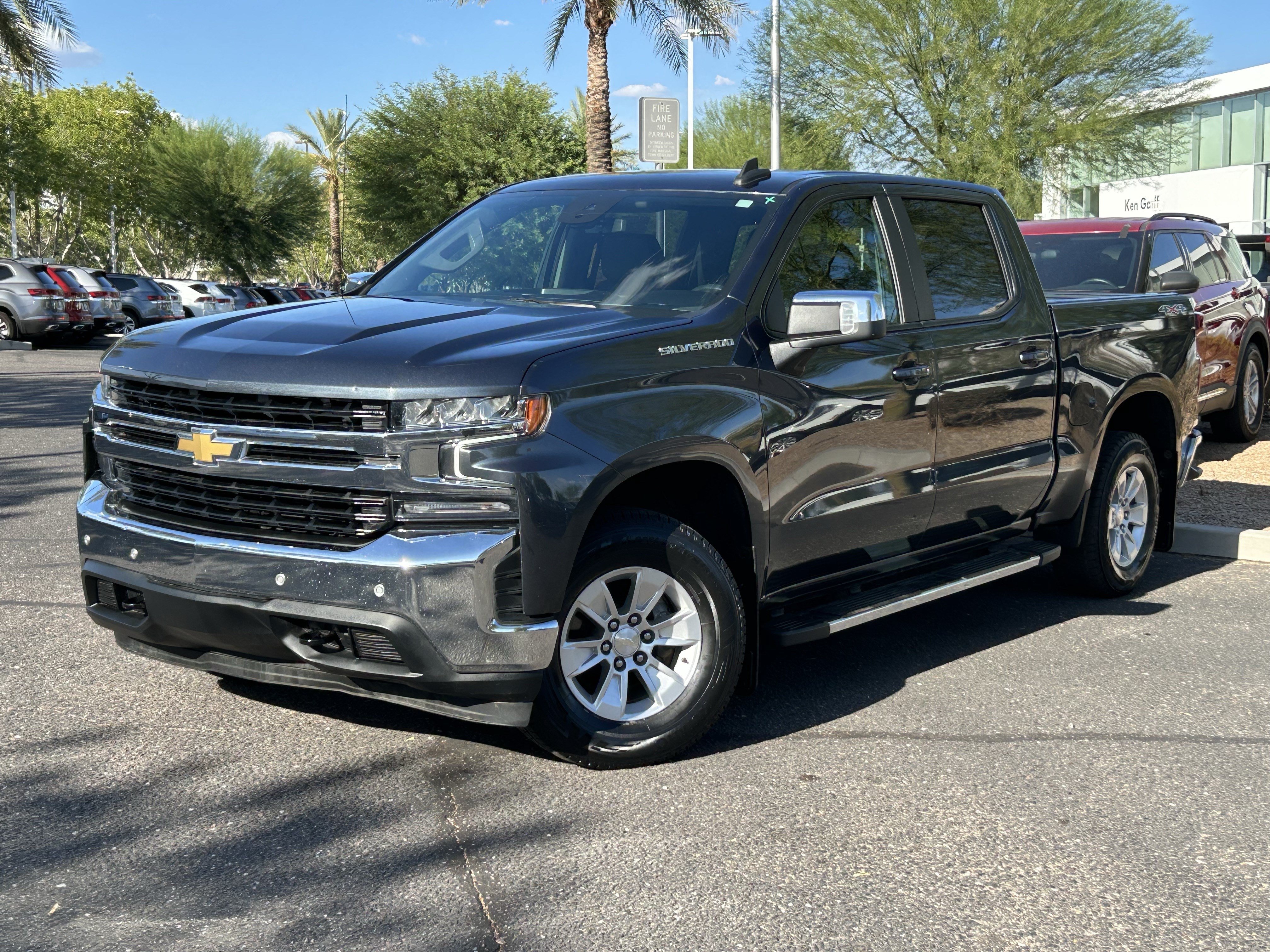 Used 2022 Chevrolet Silverado 1500 LT w/ Convenience Package II AWD/4WD image 31