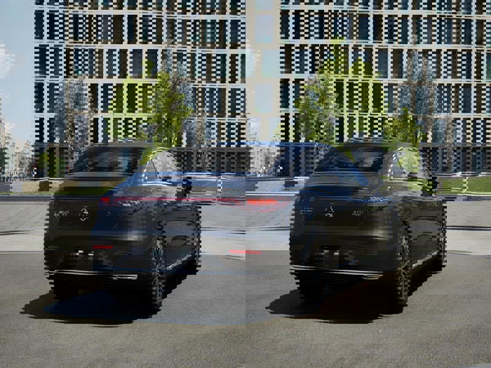 New 2026 Mercedes-Benz EQE 320 4MATIC Sedan image 22