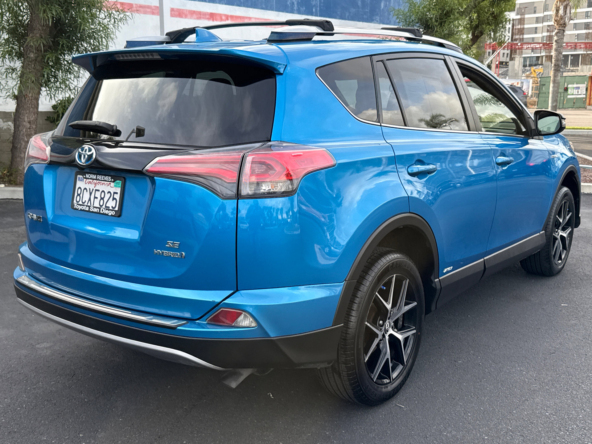 Certified 2018 Toyota RAV4 SE AWD/4WD image 13