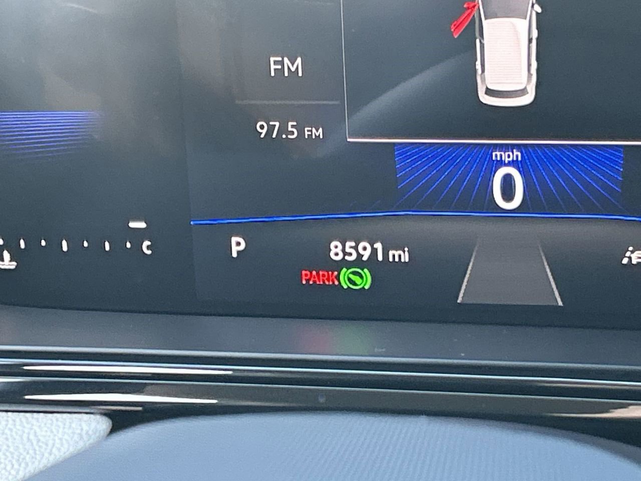 Certified 2025 Volkswagen Taos S FWD image 27