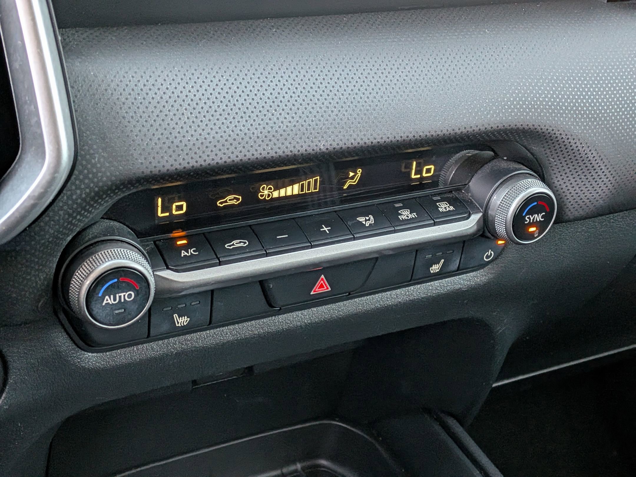 Used 2024 MAZDA CX-50 AWD 2.5 S w/ Weather Package image 22