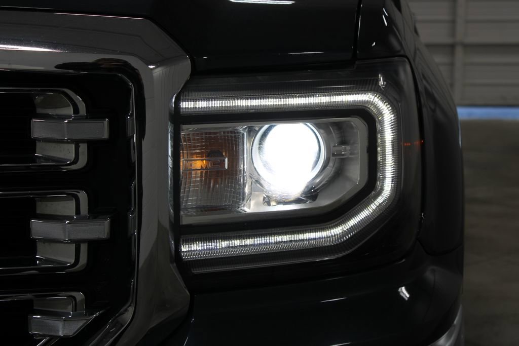Used 2017 GMC Sierra 1500 SLT w/ SLT Premium Package AWD/4WD image 23