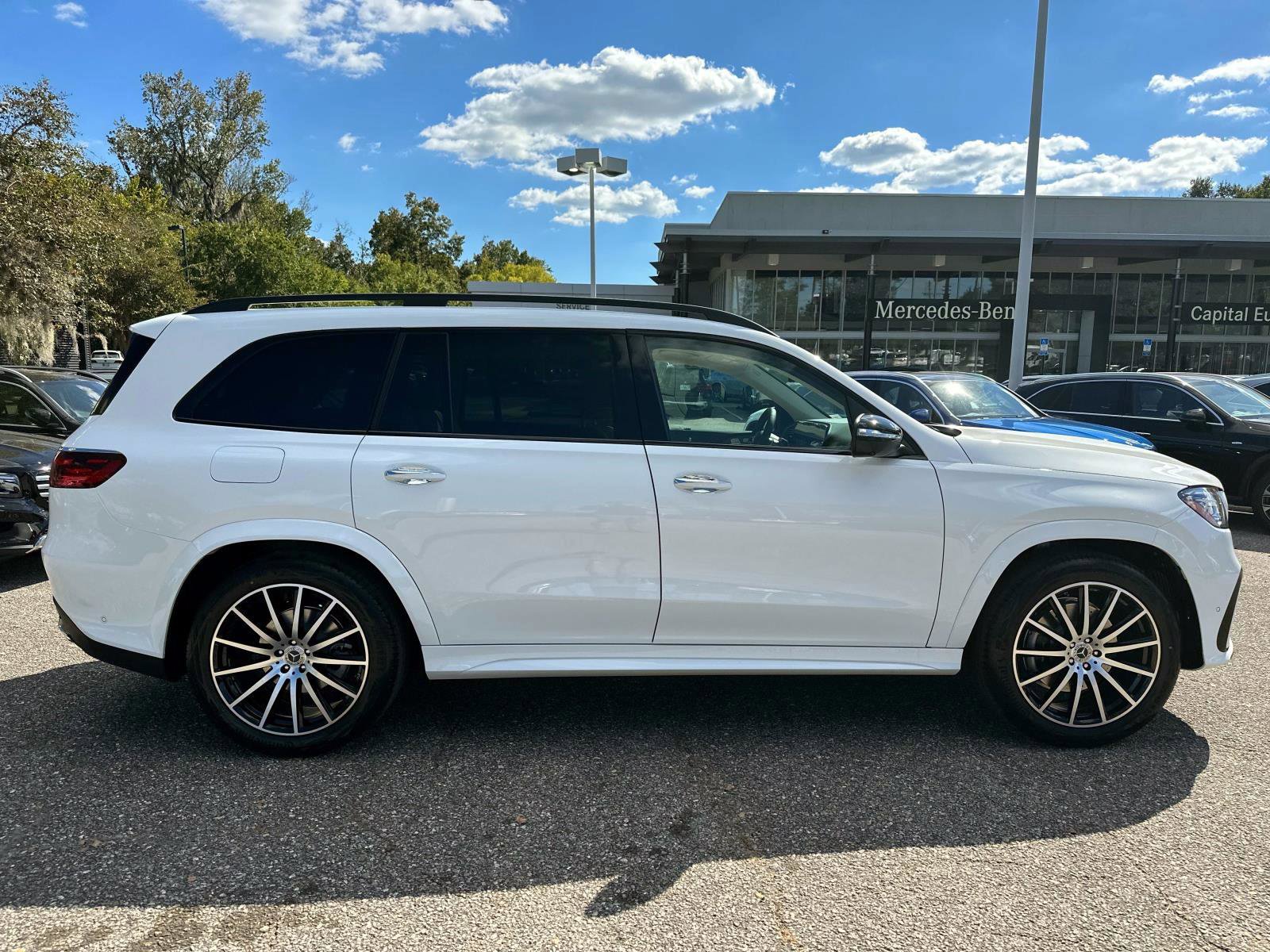 New 2026 Mercedes-Benz GLS 450 4MATIC image 6