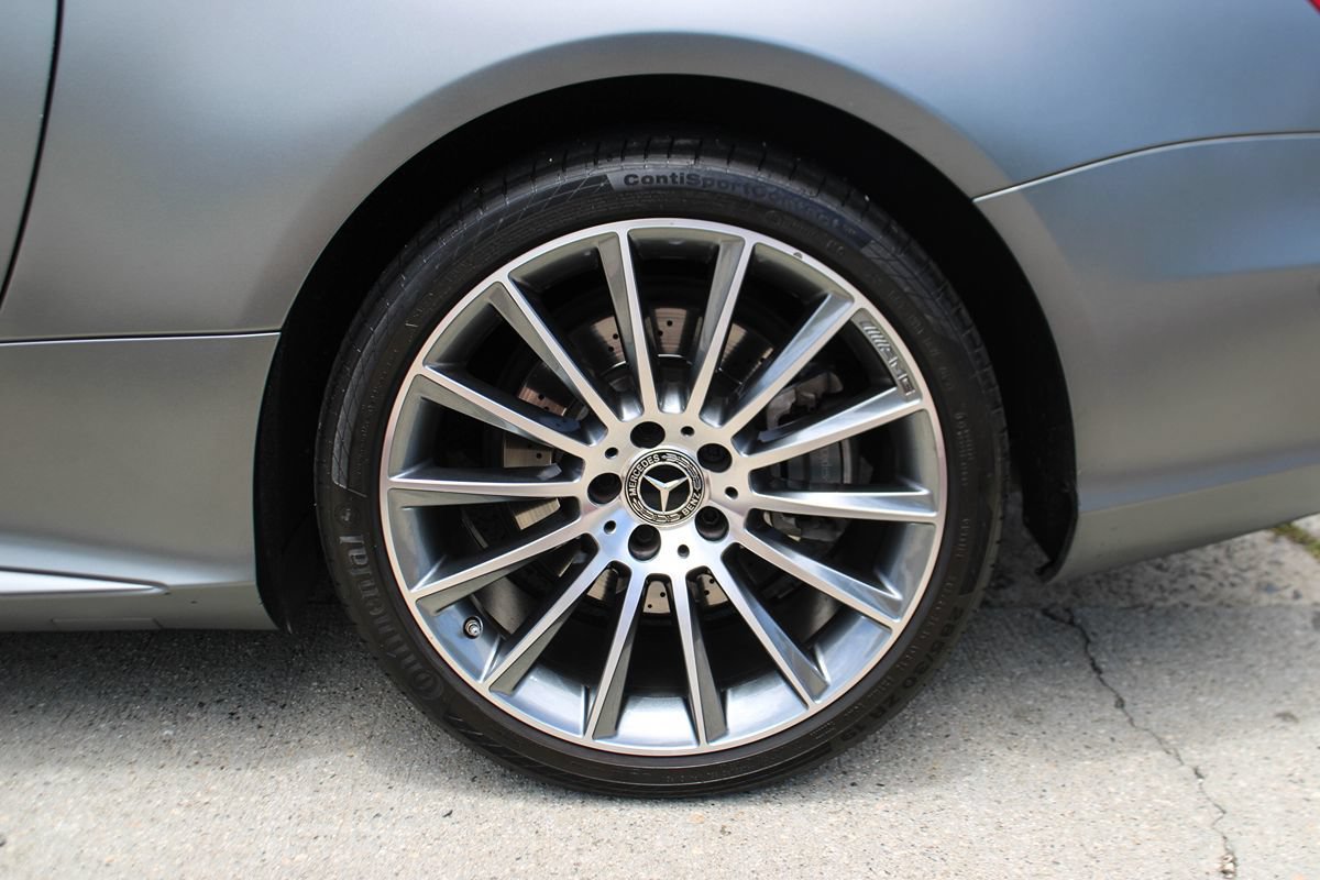 Used 2017 Mercedes-Benz SL 550 image 36