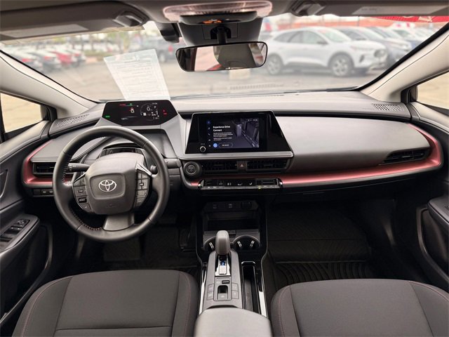 Used 2024 Toyota Prius Prime SE image 17