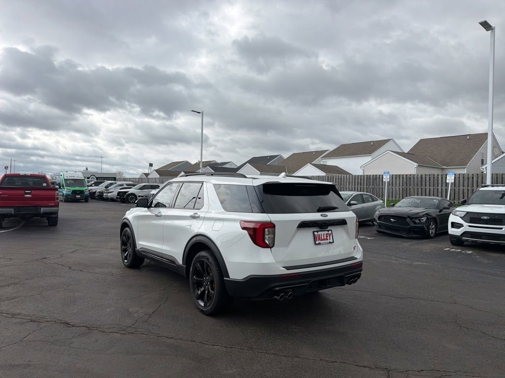 Used 2024 Ford Explorer ST w/ Equipment Group 401A image 13