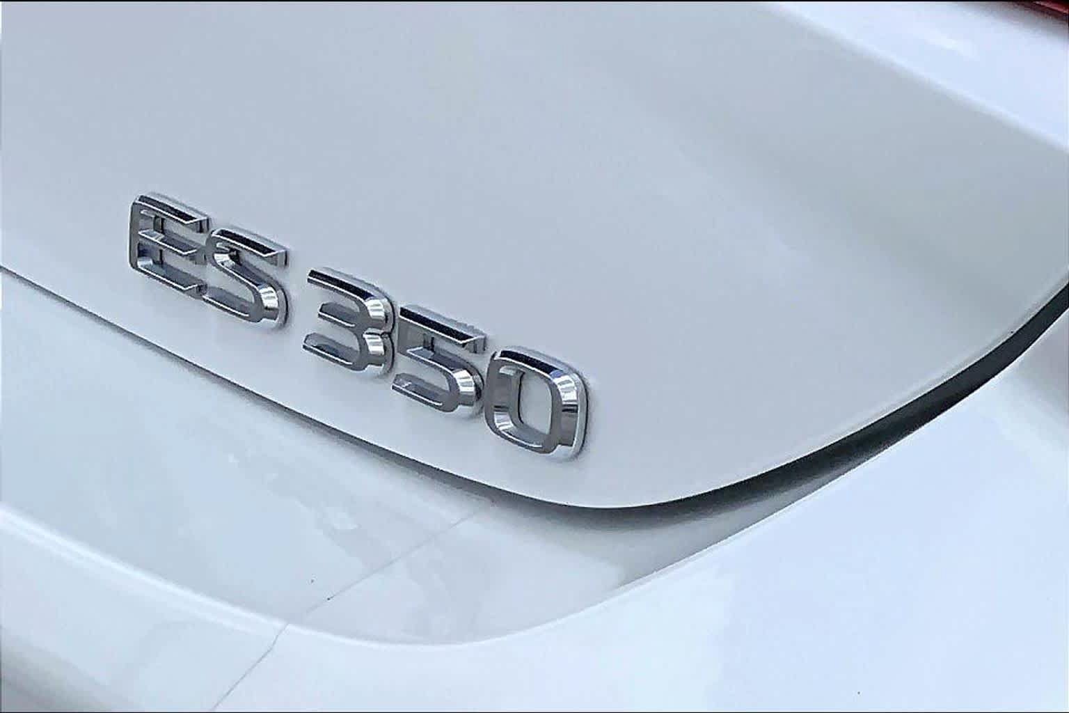 Used 2025 Lexus ES 350 Ultra Luxury FWD image 30