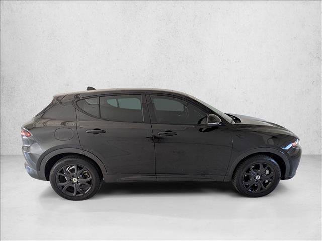 Used 2024 Dodge Hornet R/T Plus w/ R/T Blacktop Package AWD/4WD image 4