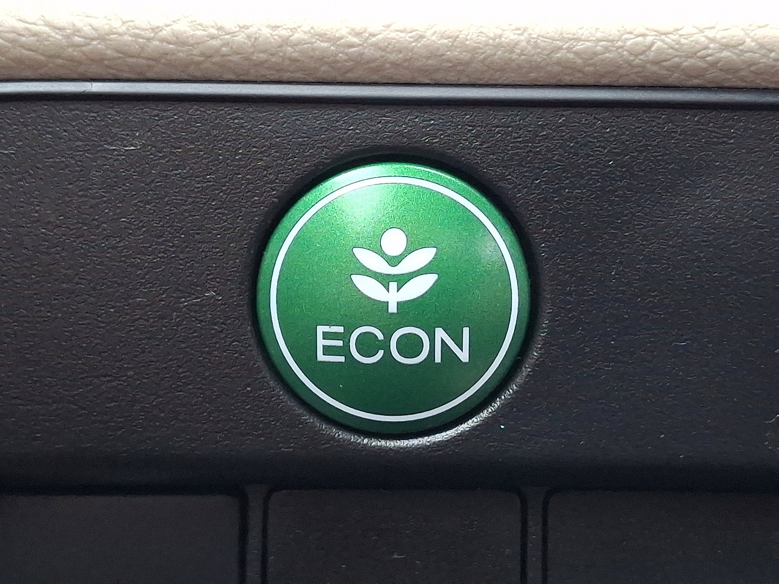 Used 2015 Honda Accord LX image 23