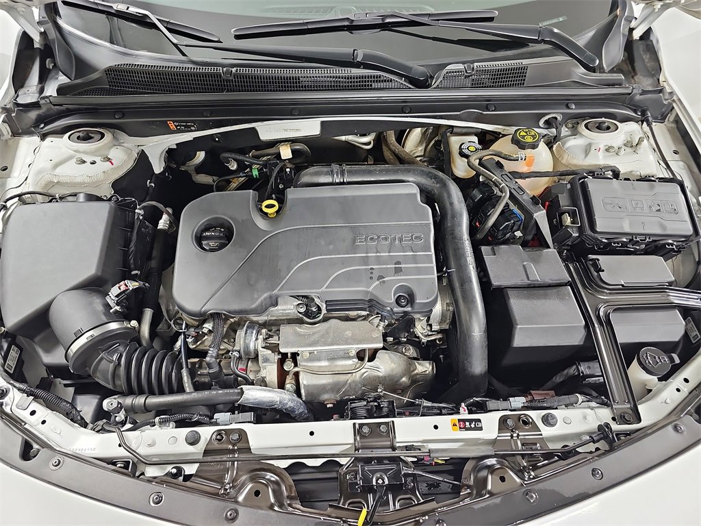 Certified 2022 Chevrolet Malibu LT image 34