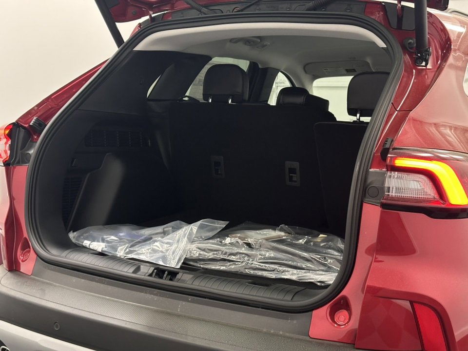 New 2025 Ford Escape SE w/ PHEV Premium Package image 7