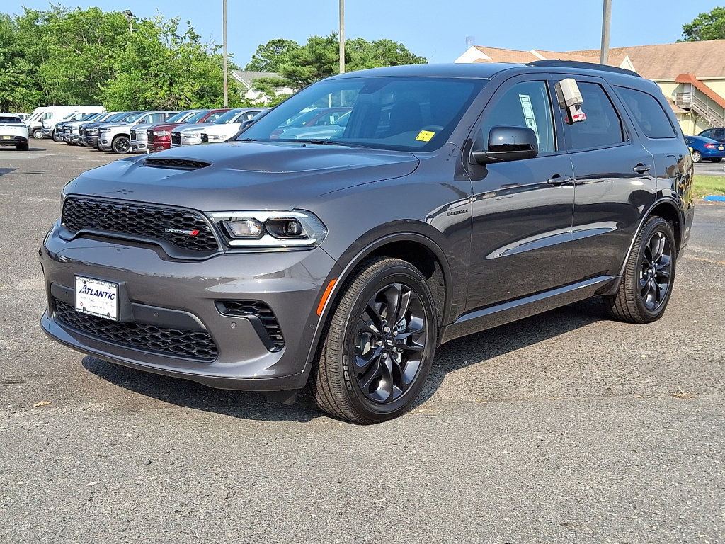 New 2025 Dodge Durango R/T w/ Blacktop Package AWD/4WD image 1