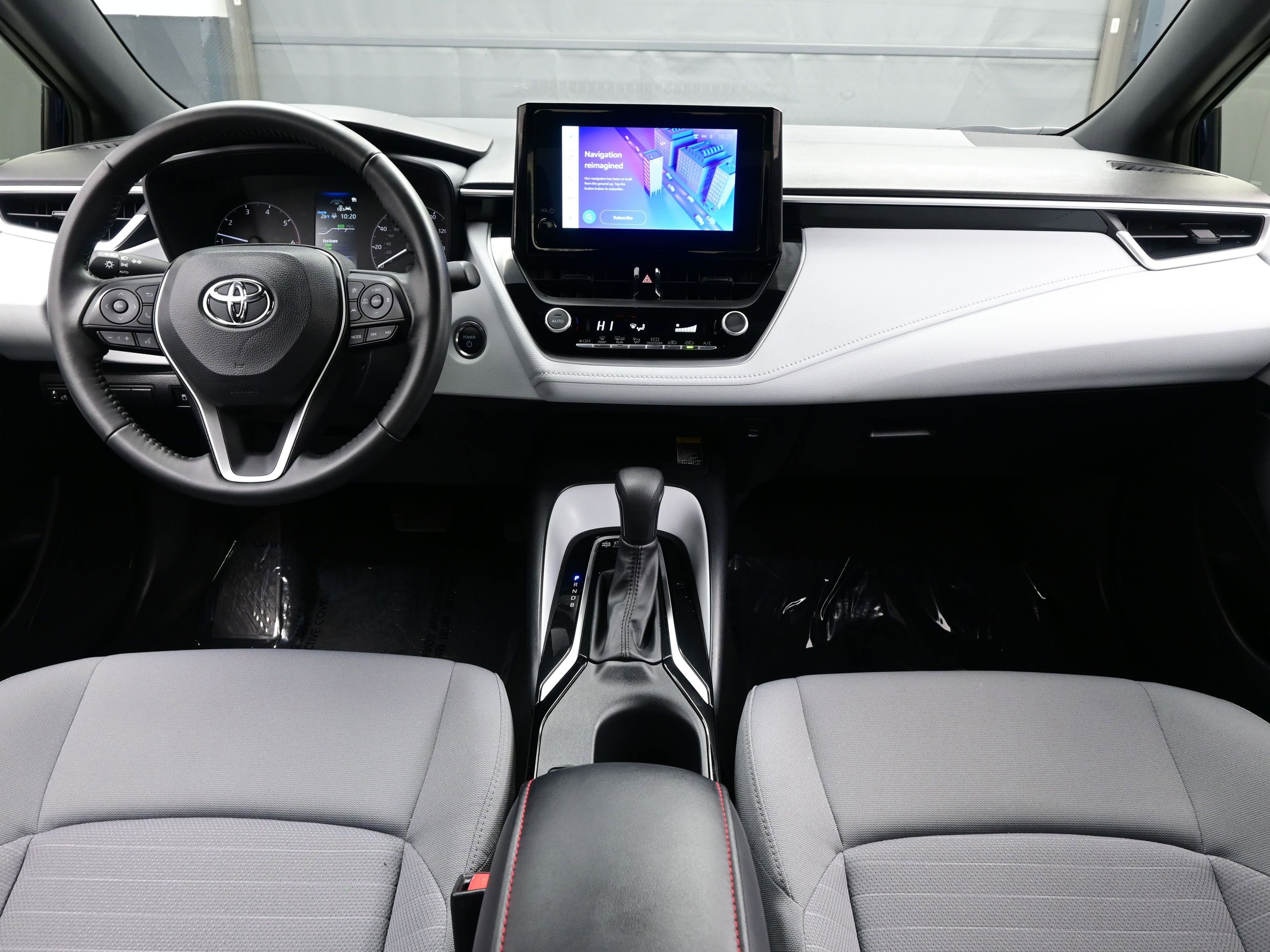 Used 2024 Toyota Corolla SE image 16