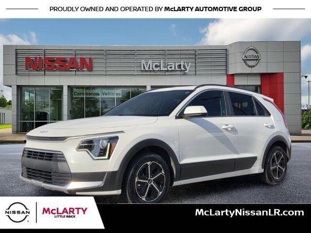 Used 2025 Kia Niro LX