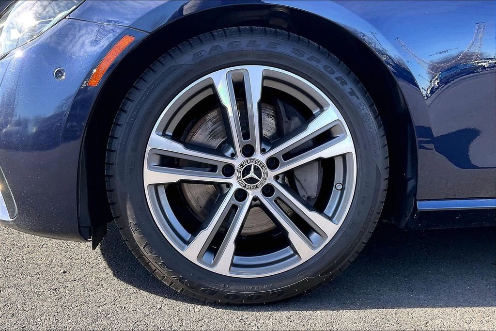 Used 2021 Mercedes-Benz E 350 4MATIC Sedan image 8
