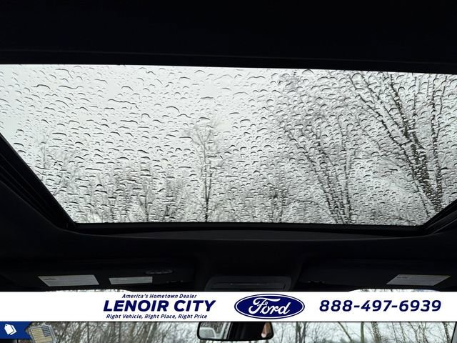 Used 2023 Ford F150 Lightning Lariat w/ Equipment Group 511A High image 17