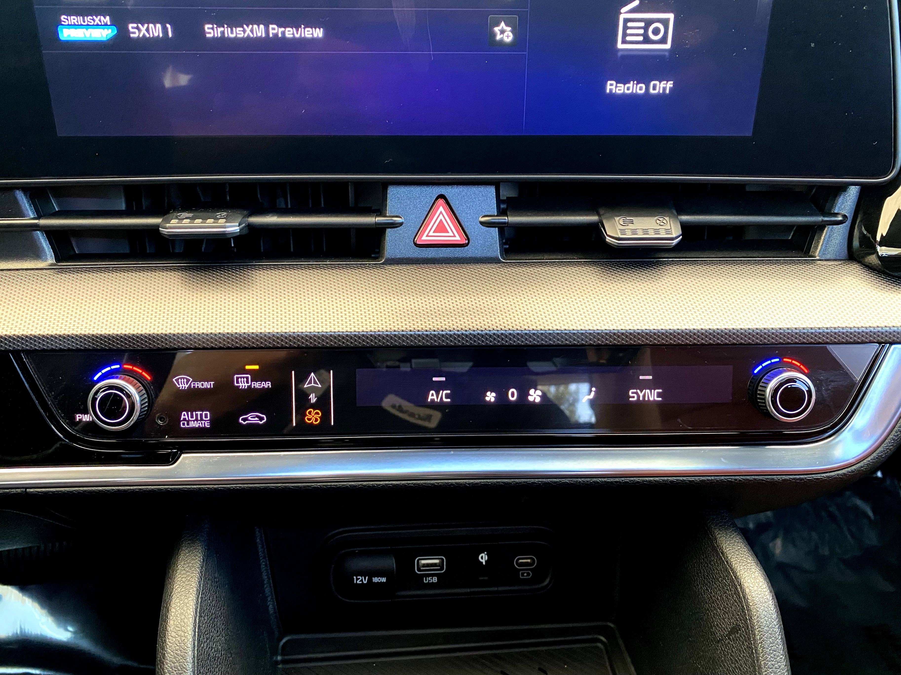 Used 2024 Kia Sportage SX image 36