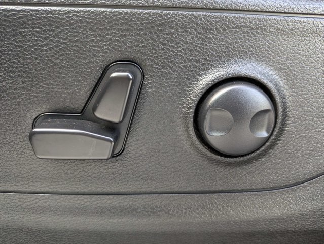 Used 2025 RAM 1500 Big Horn AWD/4WD image 19
