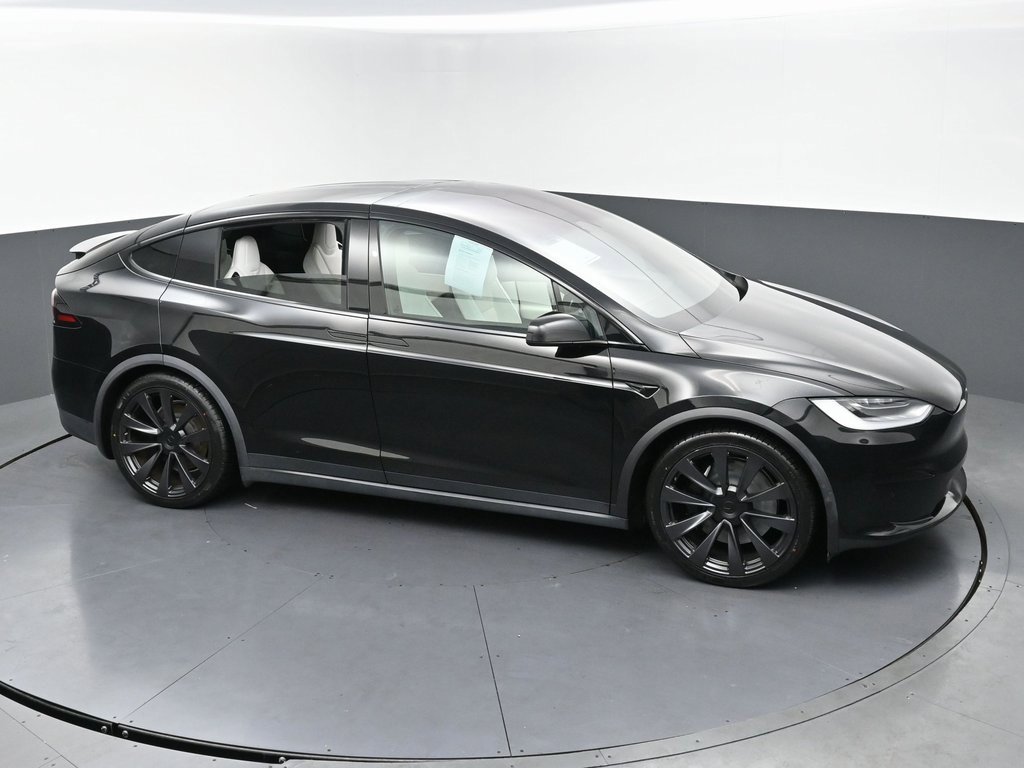 Used 2022 Tesla Model X Plaid image 44