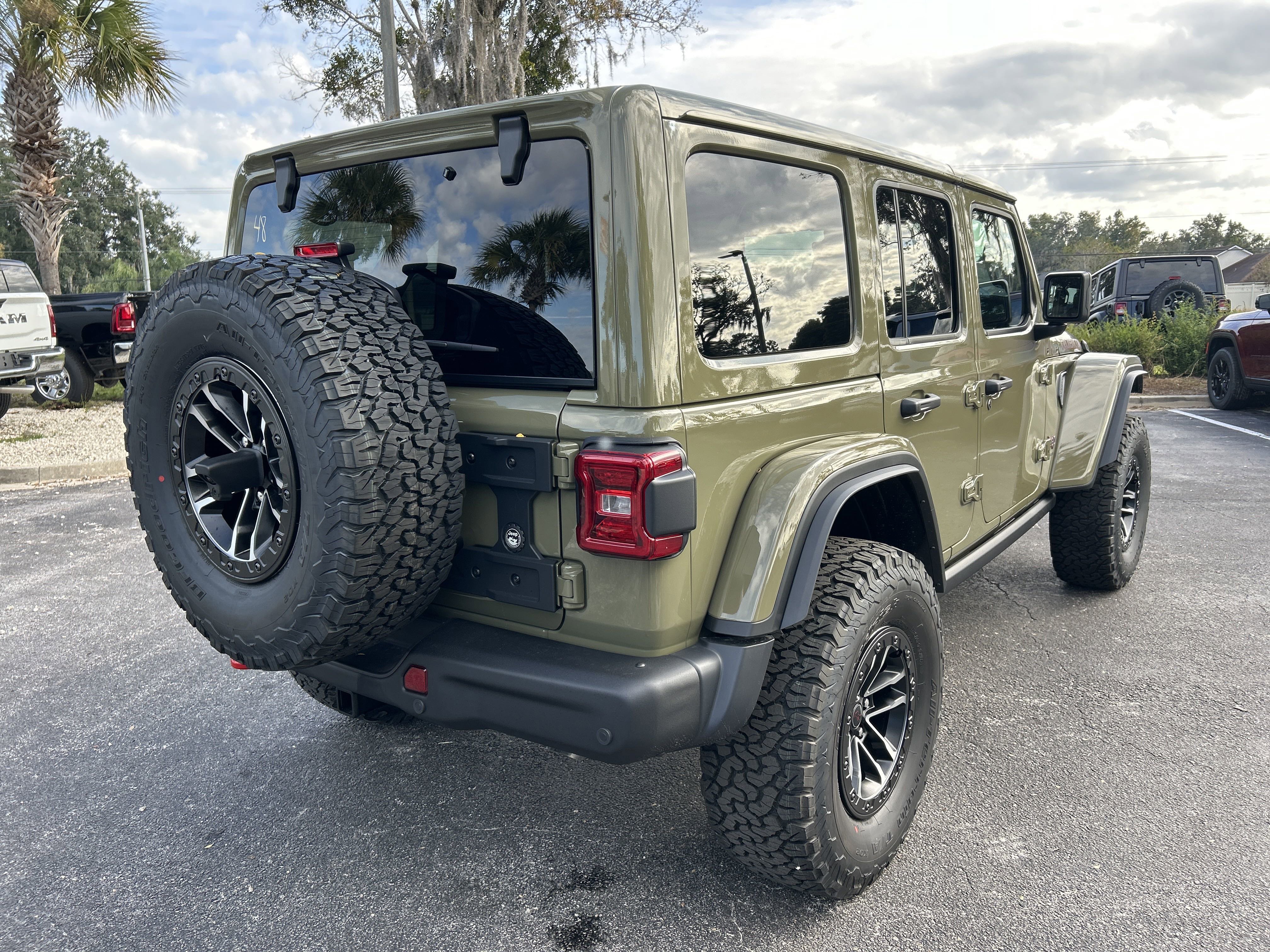 New 2026 Jeep Wrangler Unlimited Rubicon image 9