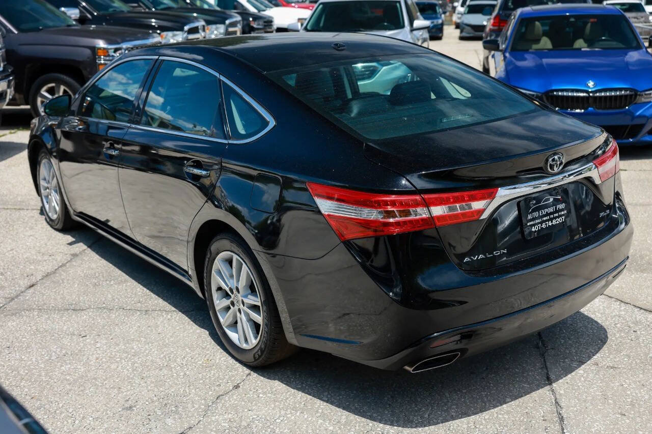 Used 2015 Toyota Avalon XLE FWD image 5