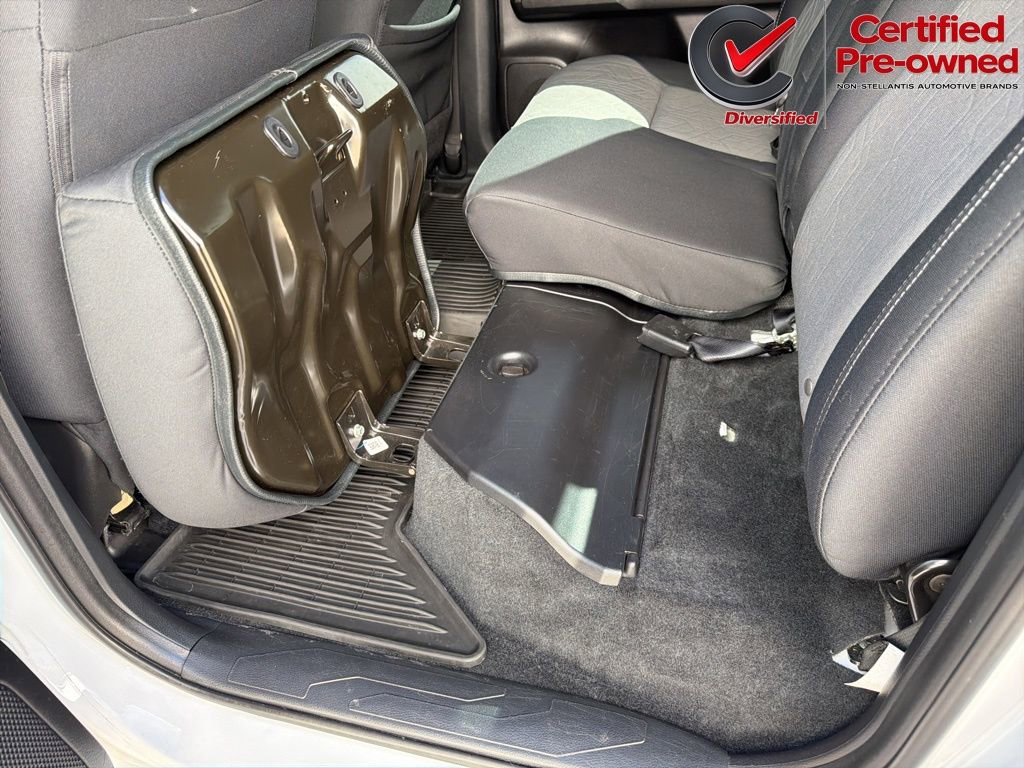 Used 2020 Toyota Tacoma TRD Off-Road AWD/4WD image 41