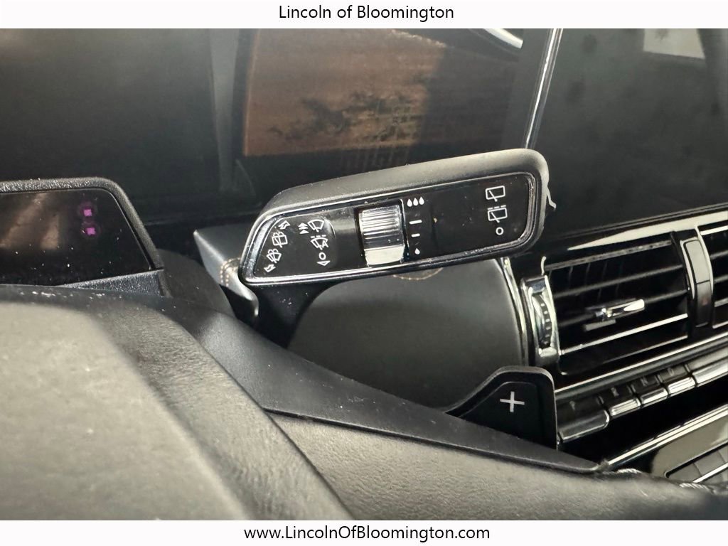 Used 2023 Lincoln Navigator Black Label AWD/4WD image 44