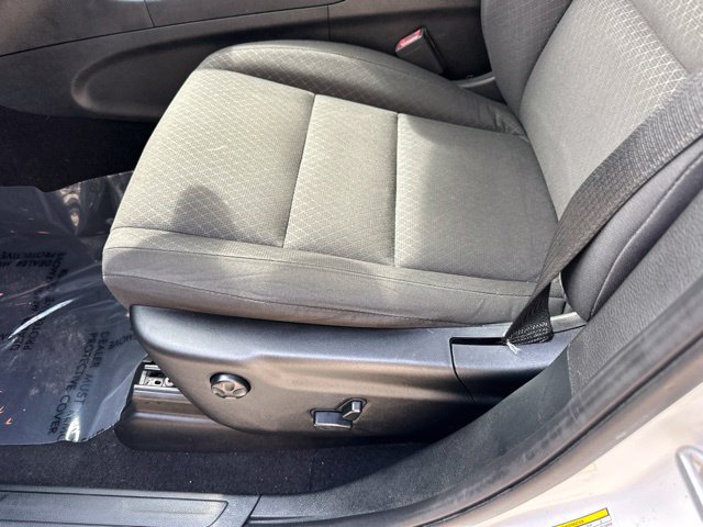 Used 2020 Jeep Grand Cherokee Laredo AWD/4WD image 28