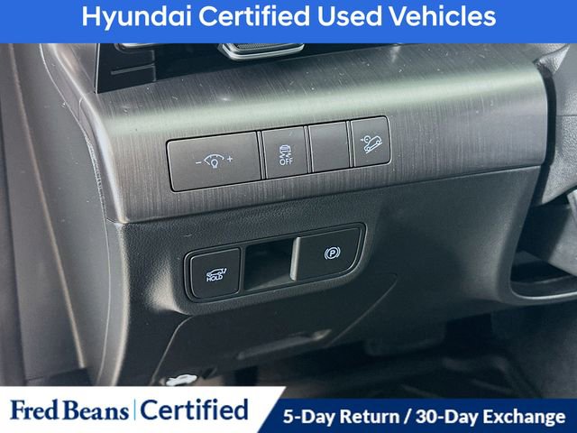 Used 2025 Hyundai Kona Limited image 23