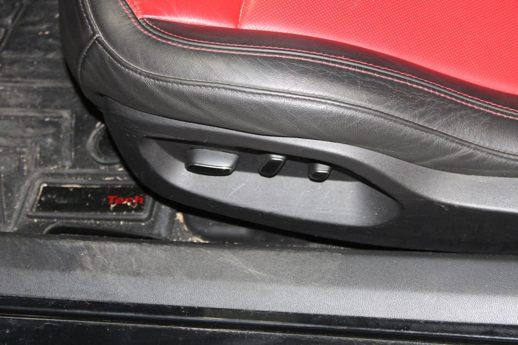 Used 2017 Chevrolet Corvette Stingray Coupe RWD image 22