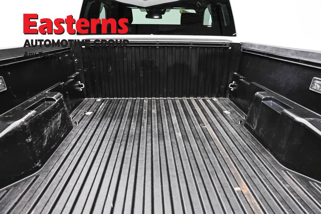 Used 2025 Toyota Tacoma SR RWD image 9