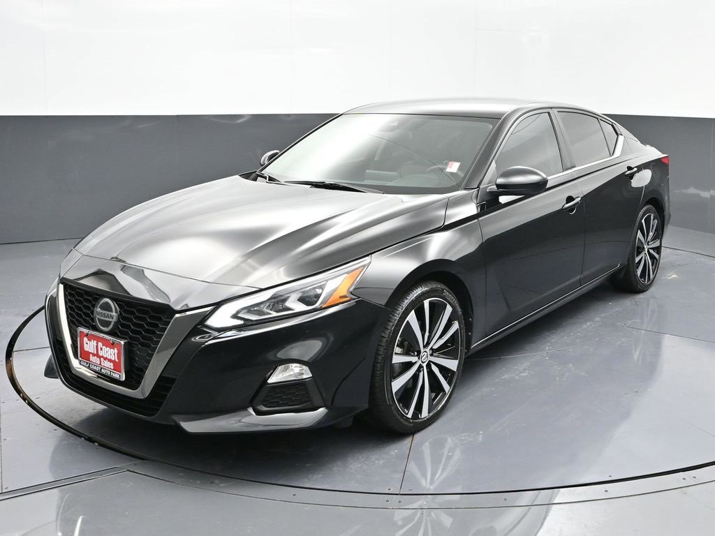 Used 2022 Nissan Altima 2.5 SR