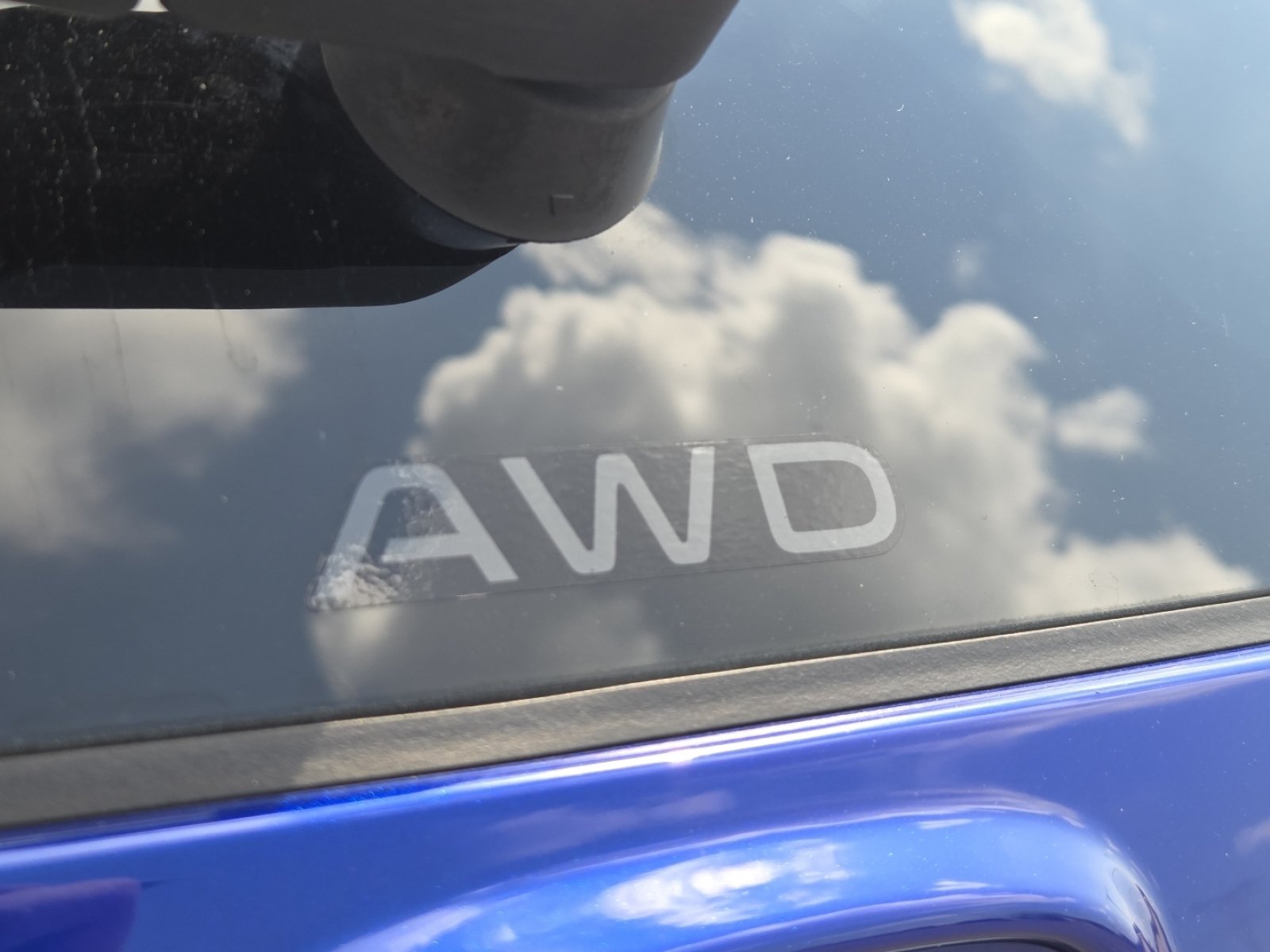 Used 2024 Honda CR-V EX image 9
